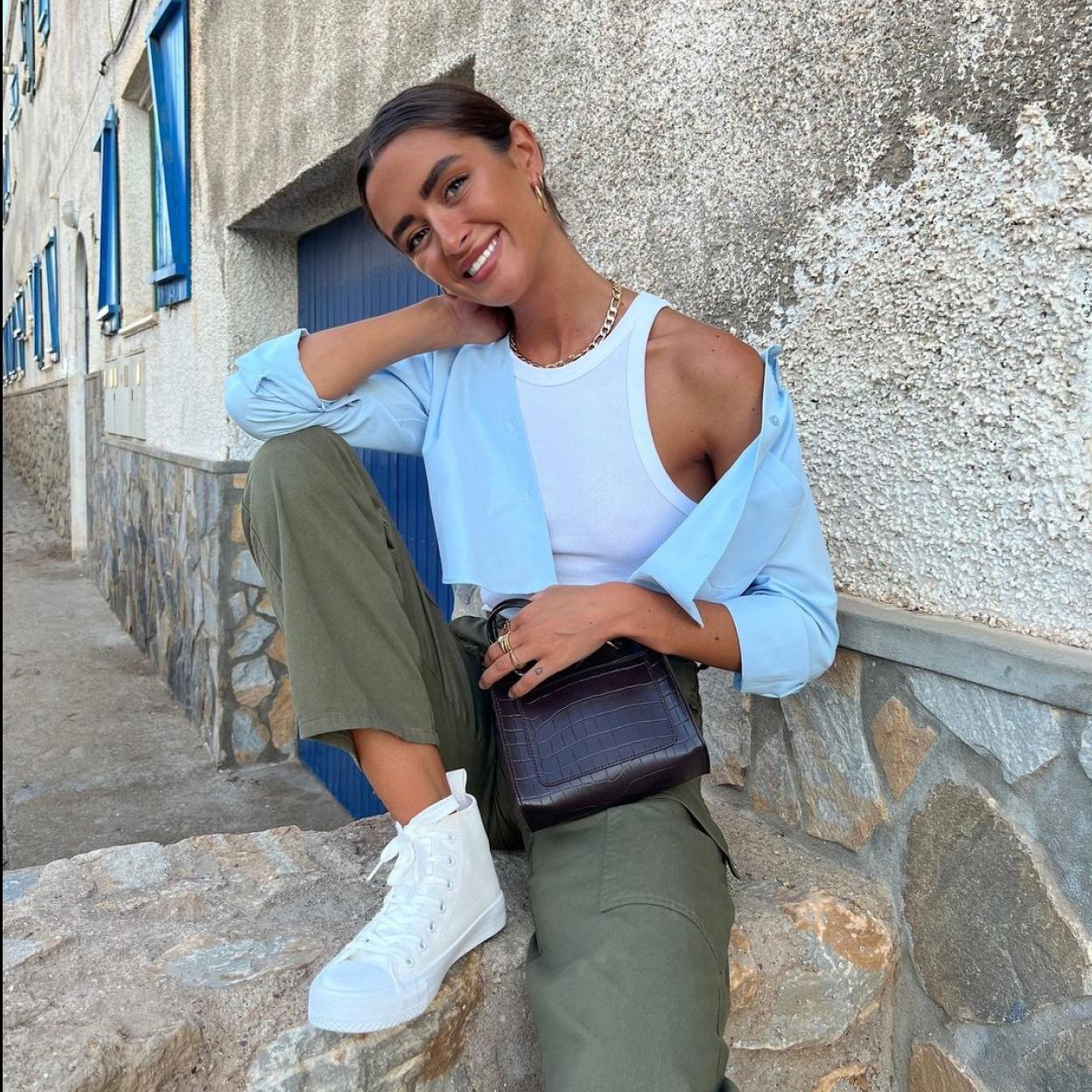 Así queda la camisa de Primark.