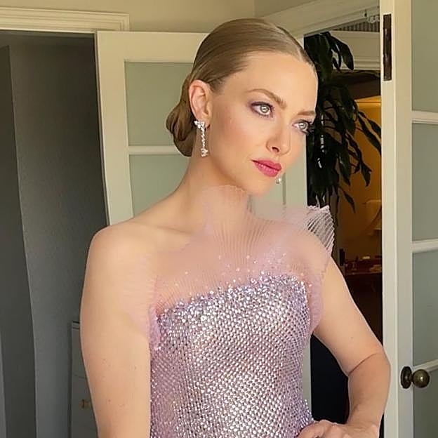 Imagen principal - Amanda Seyfreid, Laura Linney y Rachel Brosnahan.