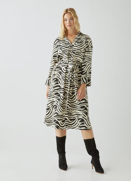 Imagen - Vestido camisero con estampado animal print de Couchel, 79,99€.