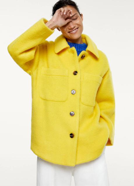 Imagen - Abrigo de lana amarillo
