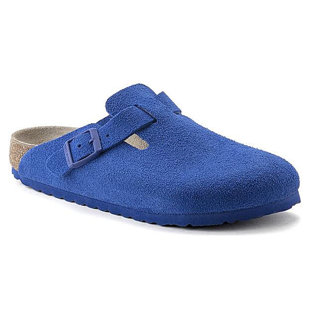 Zueco de ante de Birkenstock, 135€.