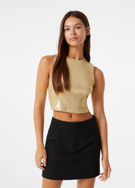 Imagen - Top básico metalizado en dorado