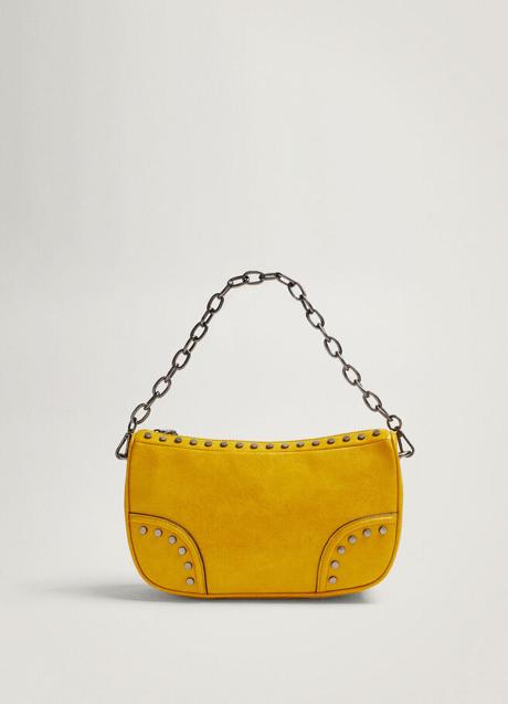 Imagen - Bolso tachuelas color amarillo de Parfois. Foto: Parfois.
