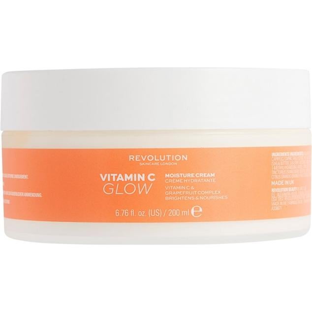 Para tener el mejor cuidado posible es imprescindible que tengas en tus manos esta crema de Revolution Spin Care London. Precio: 11,95.