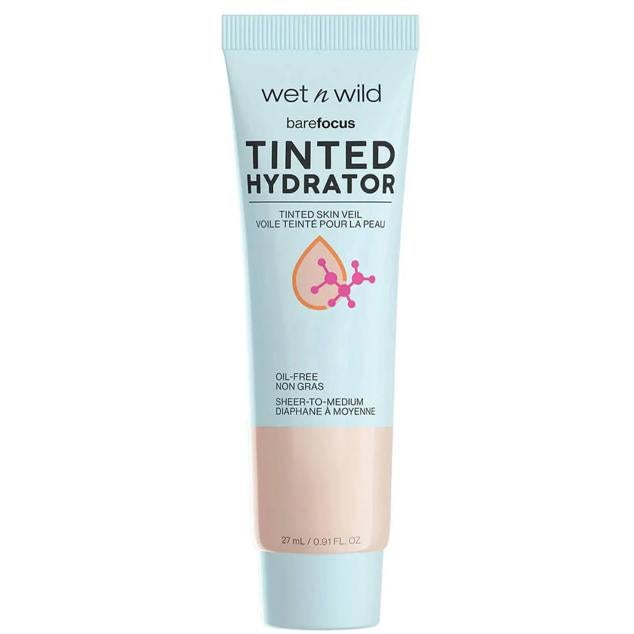 Bare Focus Tinted Skin Perfector de Wet n’ Wild aporta una tez natural, jugosa y luminosa como rejuvenecida, a la vez que perfecciona disimulando cualquier problema, hidrata en profundidad con la combinación de ácido hialurónico y escualeno y reconforta con su ligerísima textura. También controla brillos con su acabado semi mate, pero no extrae el resplandor. Cómpralo aquí