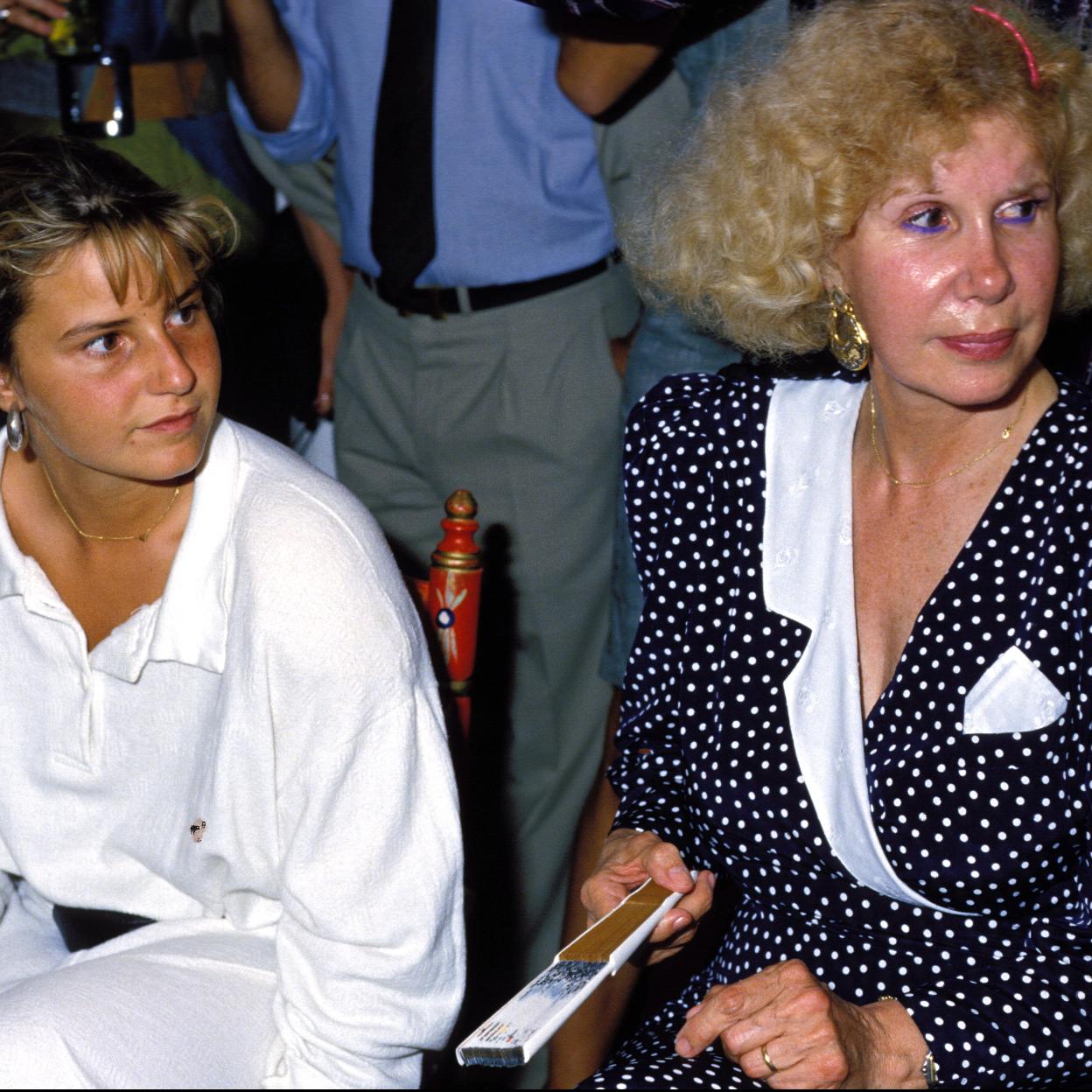 Cayetana, duquesa de Alba con su hija Eugenia Martínez de Irujo.