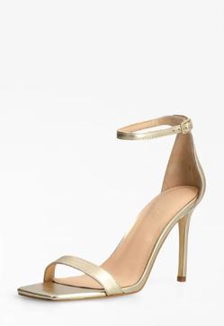 Imagen secundaria 2 - Los detalles del look de Virginia Troconis.