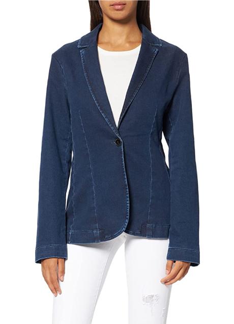 Imagen - Blazer vaquera de Desigual, a la venta en Amazon por 108,84 euros.