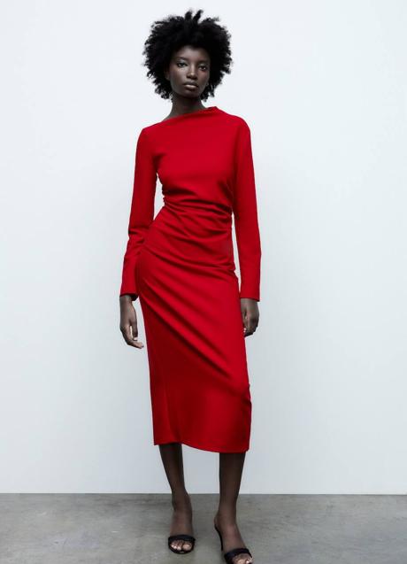 Imagen - Vestido midi de tubo rojo