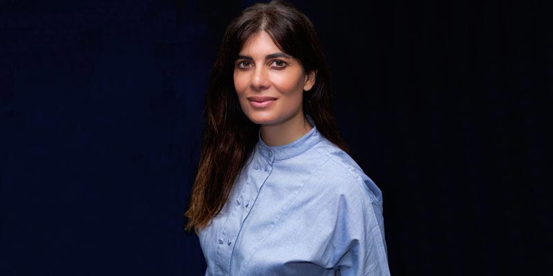 Beatriz Navarro, directora de marketing de Renault: "A las mujeres les atraen más los modelos híbridos y eléctricos"