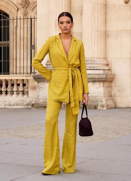 Imagen - Pantalón Naxos Jacquard Oliva y Blazer Victoria Jacquard Oliva/LADY PIPA