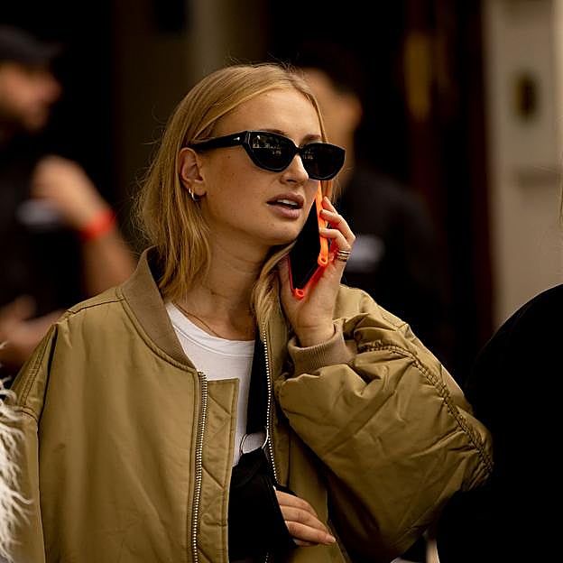 El primer abrigo de plumas que entrará en tu armario será este de Lefties que cuesta menos de 30 euros