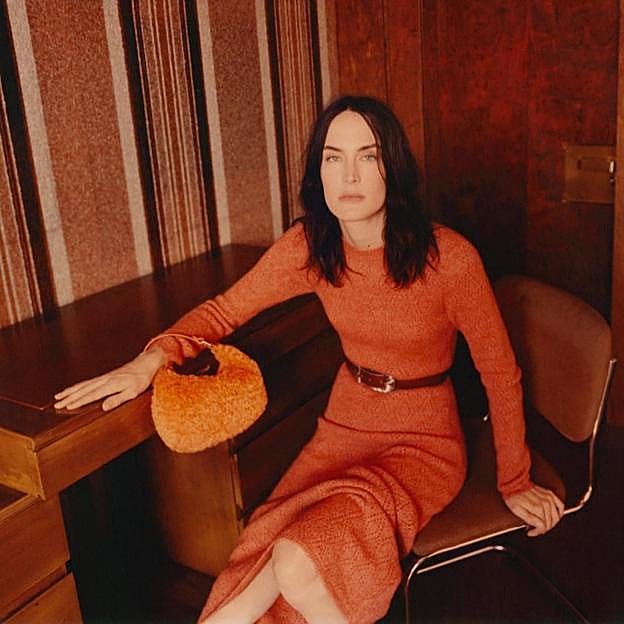 El vestido de punto más deseado del momento está en Mango (y se va a agotar)