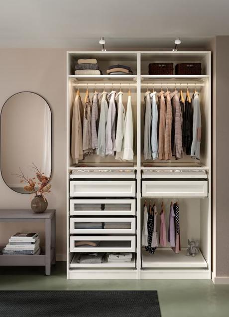 Imagen - El método Konmarie recomineda quedarse con lo imprescindible en el cambio de armario/UNSPLASH