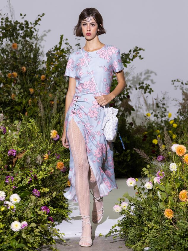 Moisés Nieto presenta SIESTA, inspirada en el lujo del descanso mediante la artesanía y la sostenibilidad