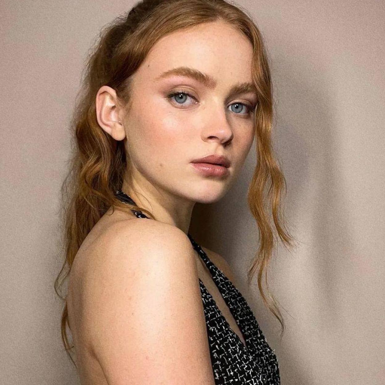 Un aspecto más favorecido y joven como el de la actriz Adie Sink se consigue de inmediato con la ashwagandha