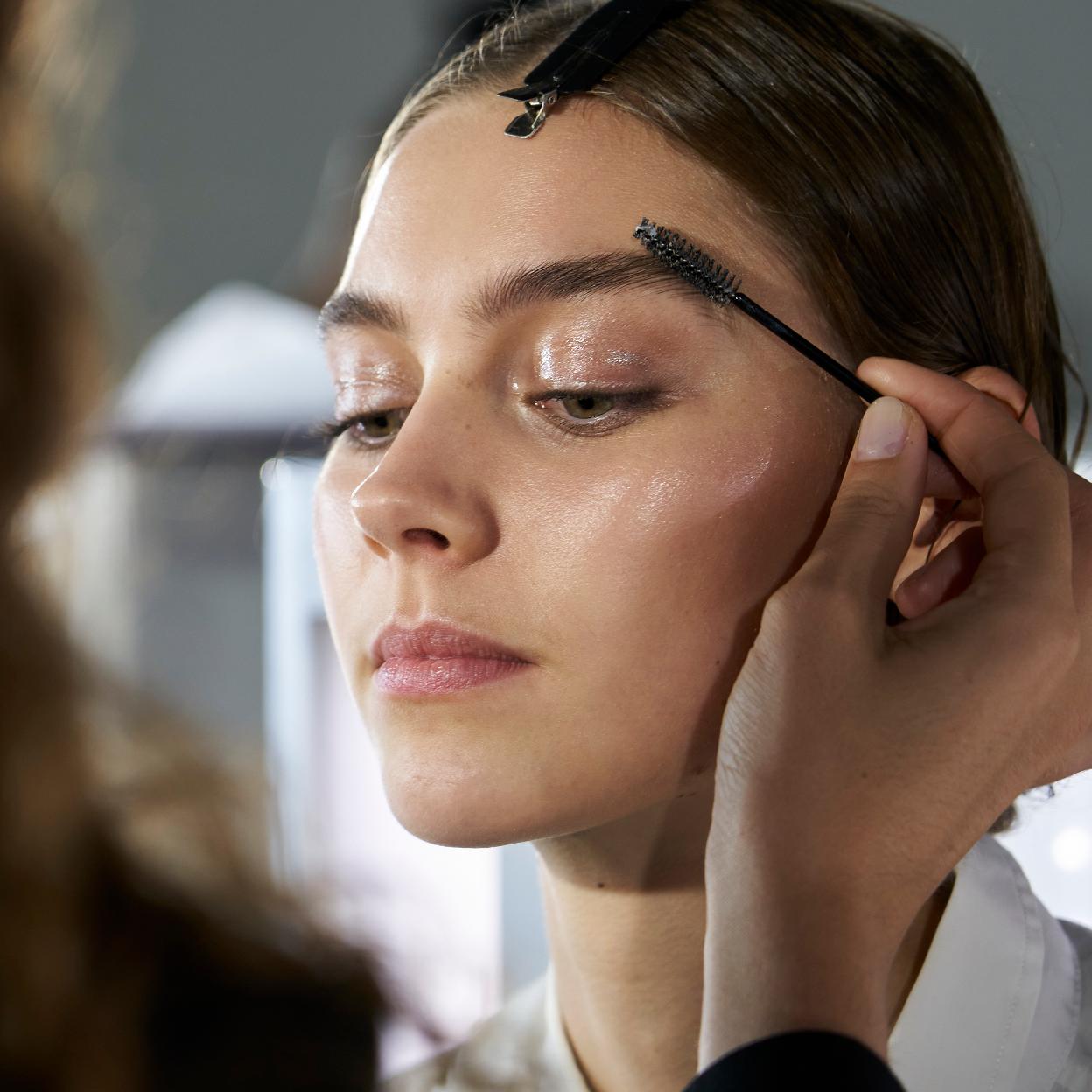 Los mejores fijadores de cejas para conseguir un efecto laminado en casa