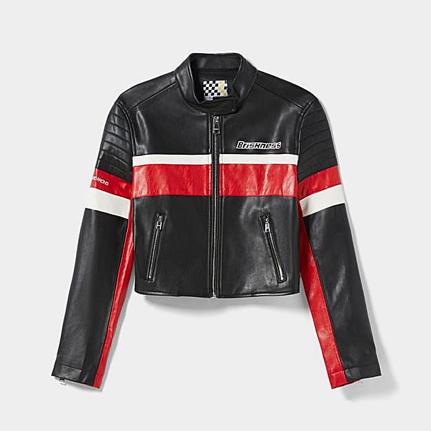 La chaqueta motera de Bershka.