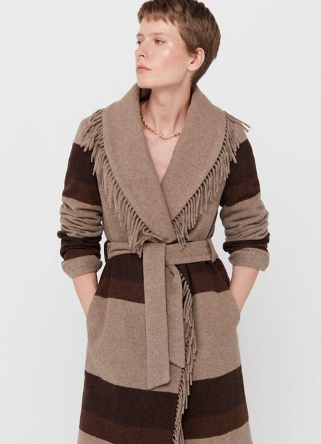 Imagen - Abrigo a rayas con detalle de flecos