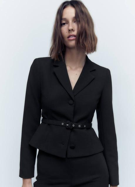 Imagen - Blazer entallada con cinturón