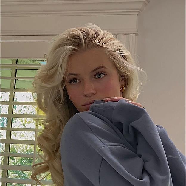 Tres consejos de experto (y tres champús) que calman y alivian el cuero cabelludo irritado