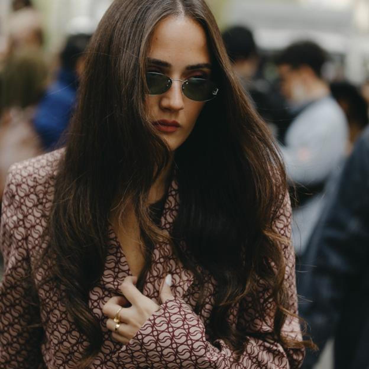 Si notas una ligera caída del cabello tiene solución, Refuerza el bulbo piloso con uno de estos champús anticaída con los activos más eficaces.