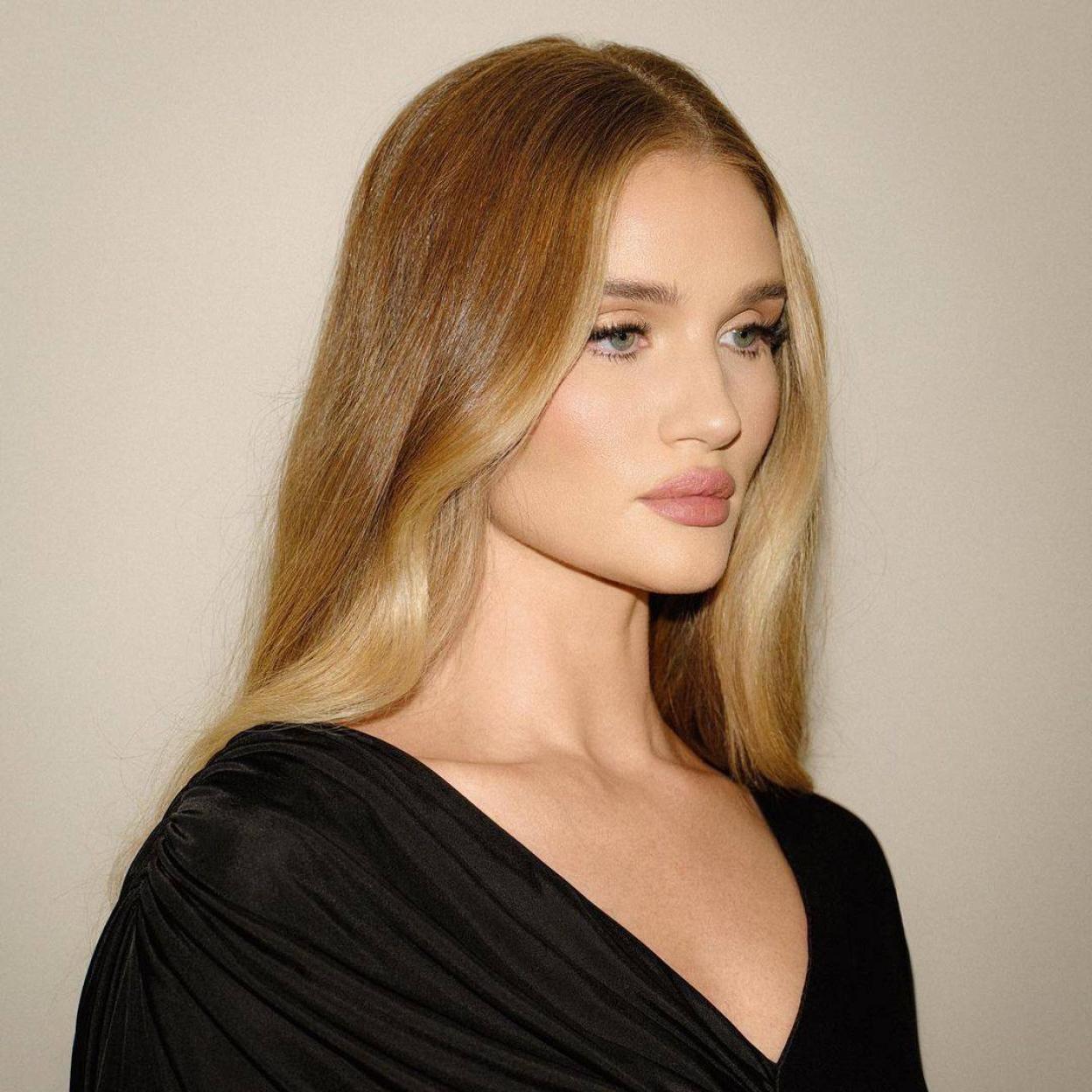 La piel luminosa de Rosie Huntigton-Whiteley es fácil de conseguir con estos tónicos