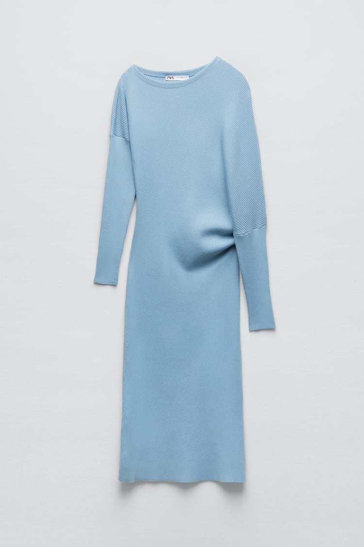 Imagen - Este vestido es la mejor opción para quienes quieren innovar sin dejar de ir a lo seguro/ZARA
