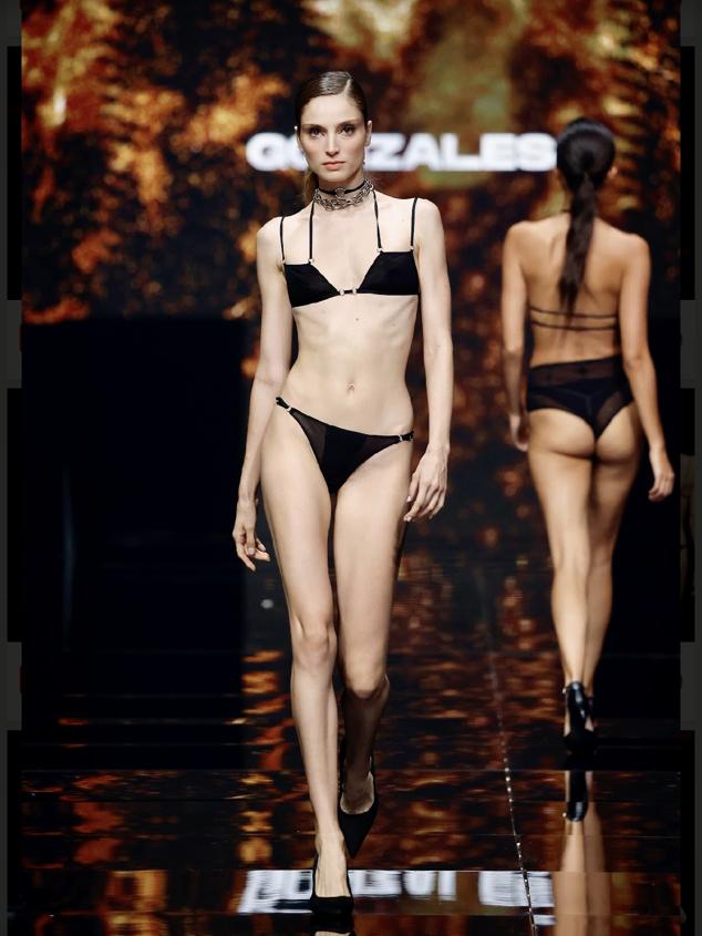 Bañadores eco de rayas, materiales sostenibles y prendas a todo color: las tendencias del verano 2023