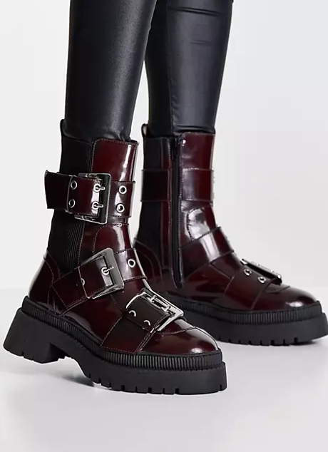 Imagen - Botas moteras granates de Asos, 63,95€.