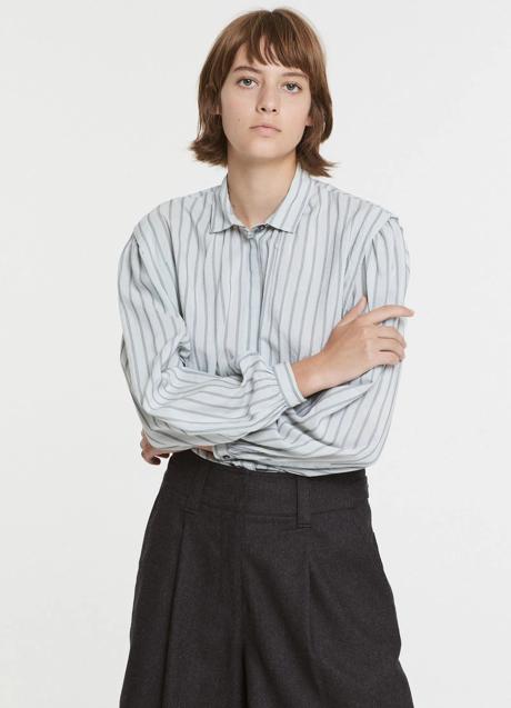 Imagen - Camisa de rayas de Pomandère. Foto: Pomandère.