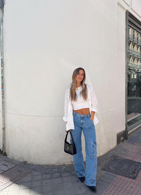 Imagen - Combina tus vaqueros anchos con un top ajustado/@MARIAPOMBO