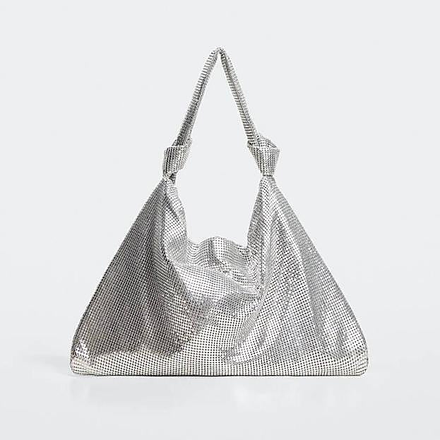 Bolso saco de malla en plateado