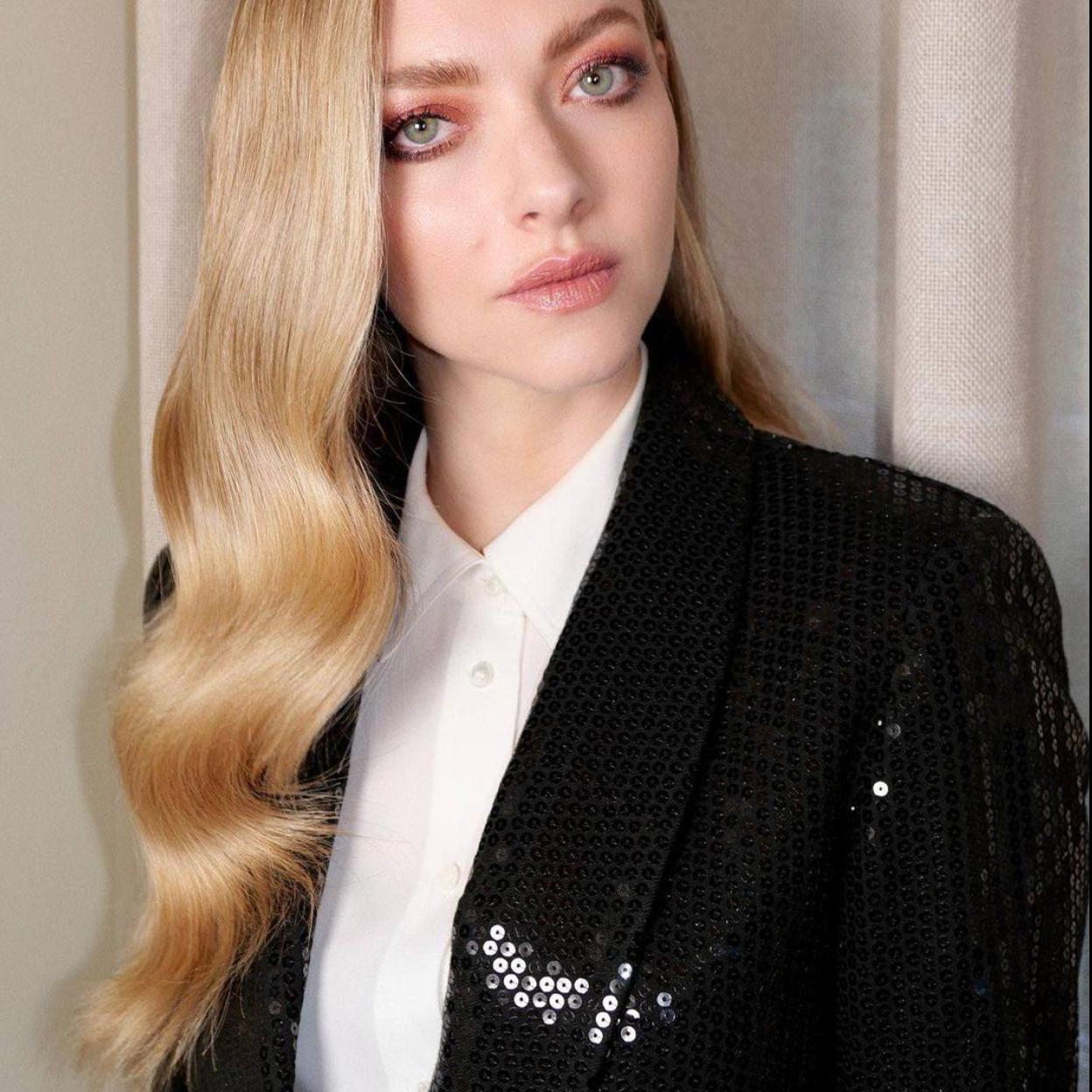 La actriz Amanda Seyfried tiene un cabello largo y bonito como el que obtendrás con estos tratamientos