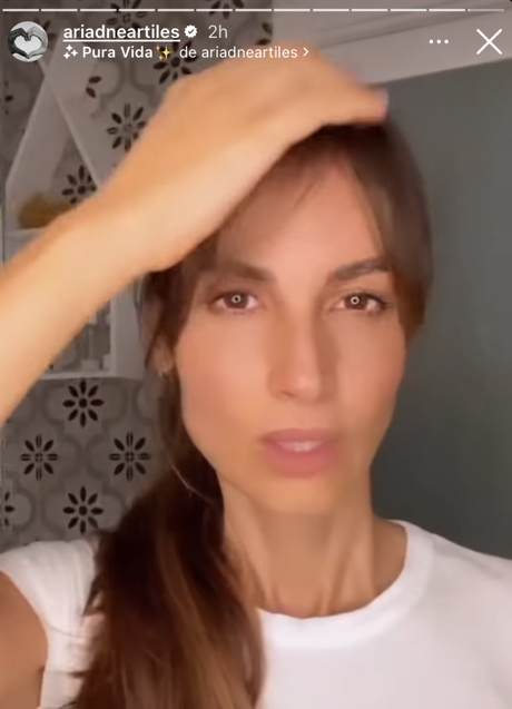 Imagen - Paso 3 de cómo cortar el flequillo según Ariadne Artiles. Foto: @ariadneartiles