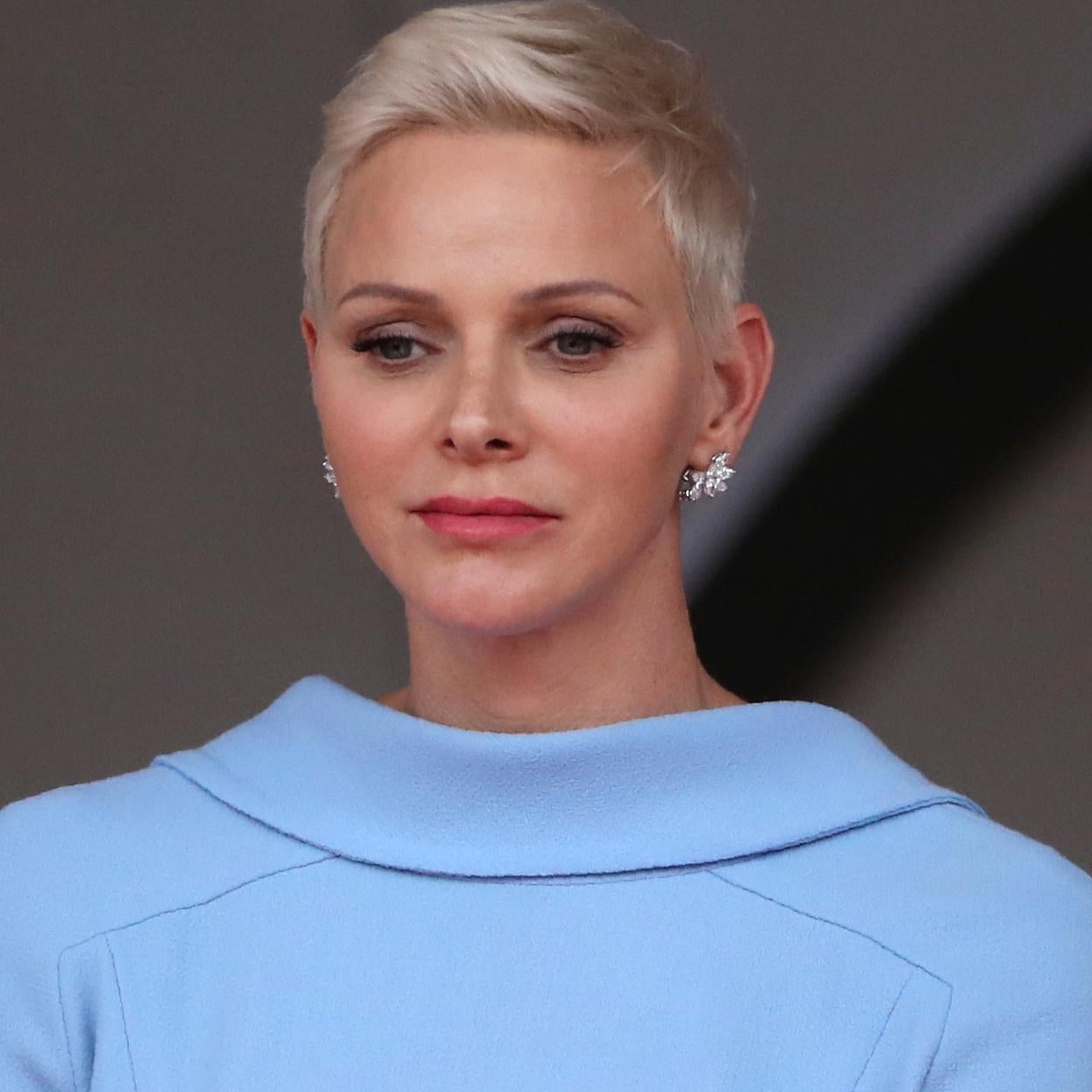 Charlene de Mónaco presume de una piel bonita.