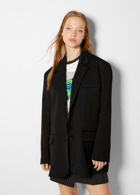 Imagen - Blazer oversize de Bershka, 49,99€.