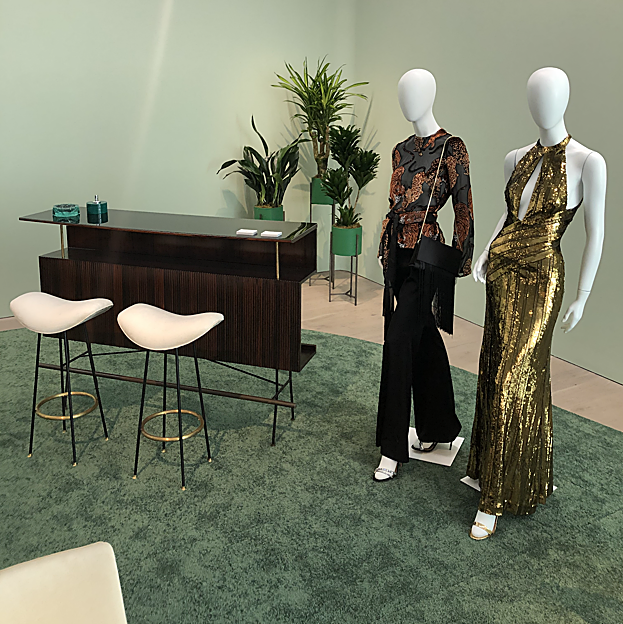 Imagen principal - Galvan London 