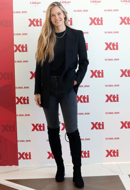 Imagen - Bar Rafaeli con las botas de Xti. / GTRES