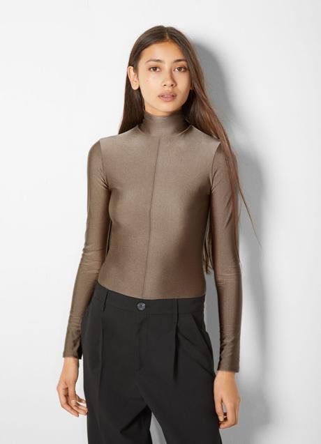 Imagen - Body de manga larga de Bershka. Foto: Bershka.