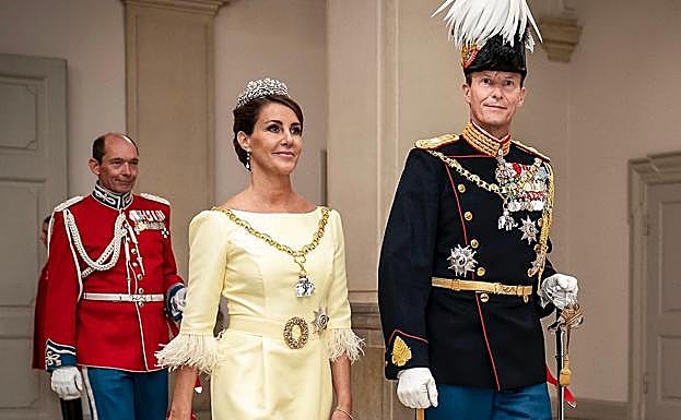 El príncipe Joaquín con su mujer, la princesa Mary.