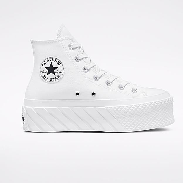 Las zapatillas con doble plataforma de Converse.