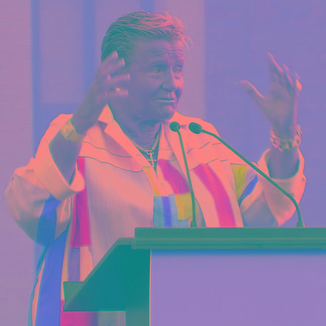 La presidenta de la corporación Eulen, María José Álvarez Mezquíriz, está inmersa en una guerra familiar con sus hermanos por el control de la bodega Vega Sicilia, parte del legado de su padre. 