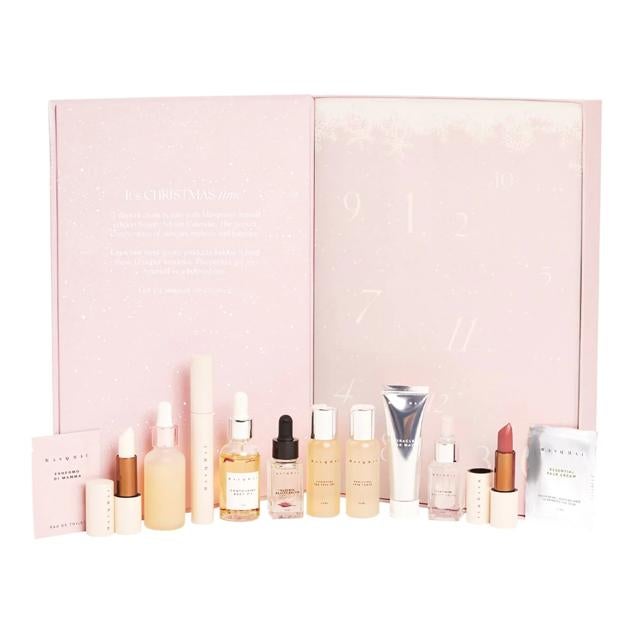 El aceite de Masqmai es uno de los más deseados del momento. Se ha convertido en el elixir de belleza para influencers y celebrities. Ahora la marca, que está disponible en Sephora, ha creado un calendario de Adviento con su producto estrella y también otros que podrás conseguir ya. Cómpralo aquí