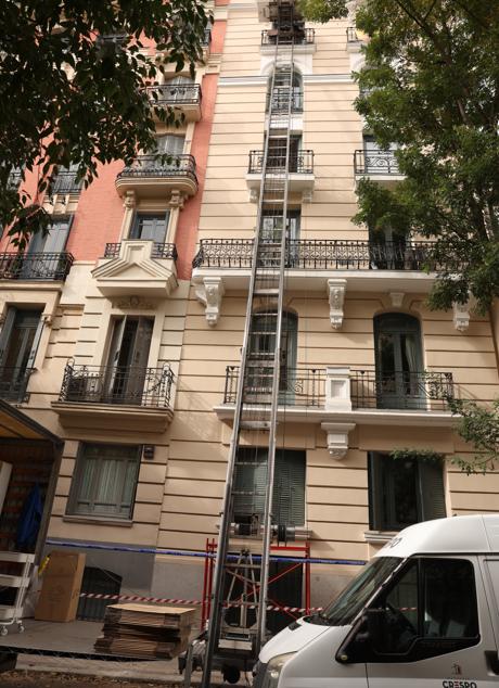 Imagen - Fachada del piso de Almagro al que se mudó la infanta Elena durante las obras de su casa.