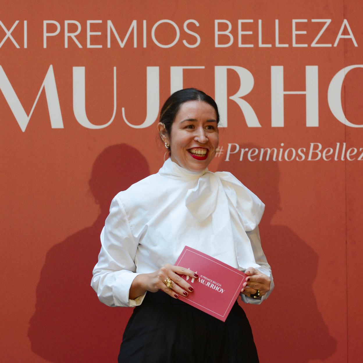 Cantal Ceña, jefa de Belleza de Mujerhoy y presentadora de la undécima edición de los Premios Belleza Mujerhoy.