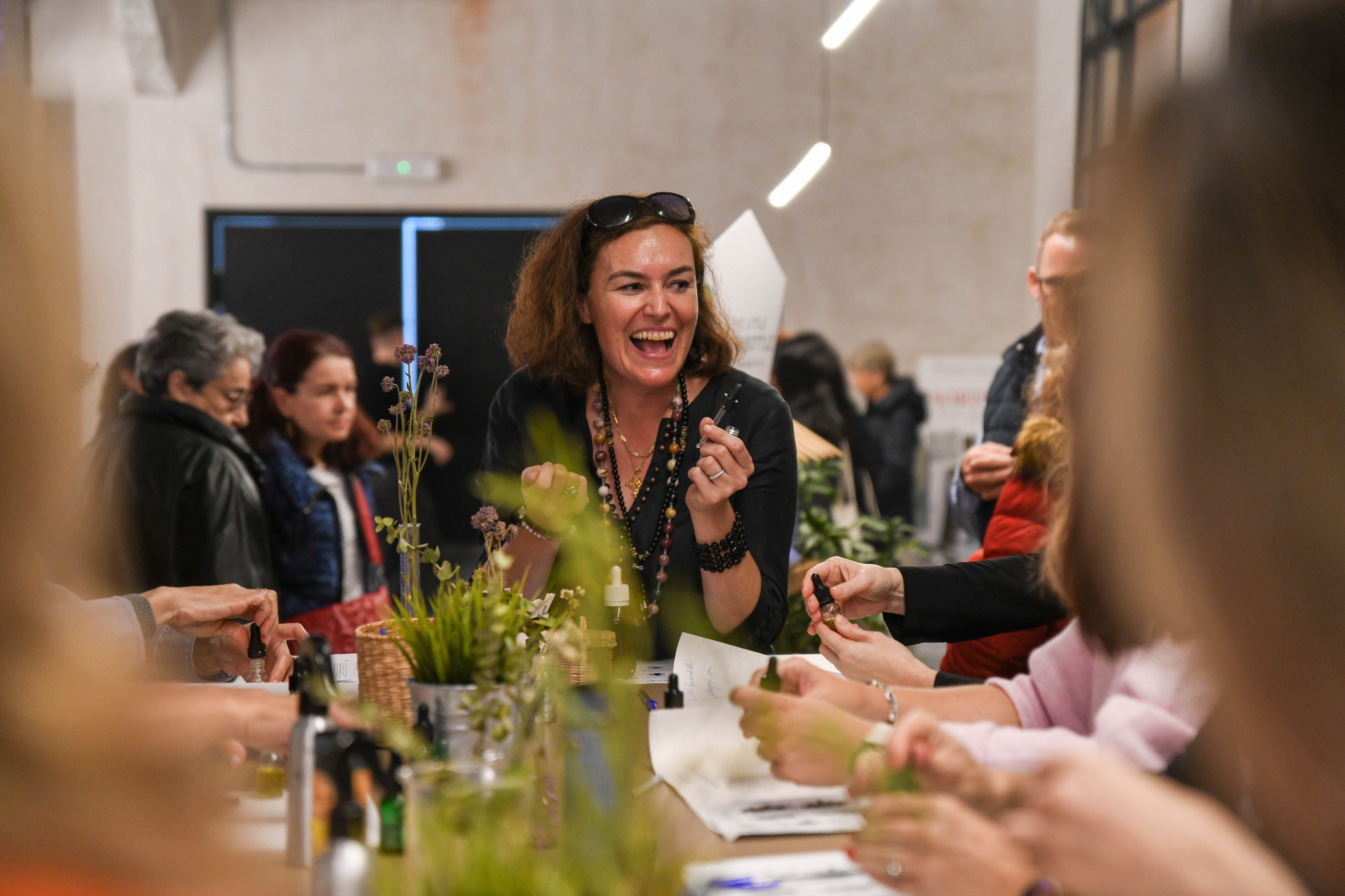 Taller de perfumes personalizado con Green Bottle.