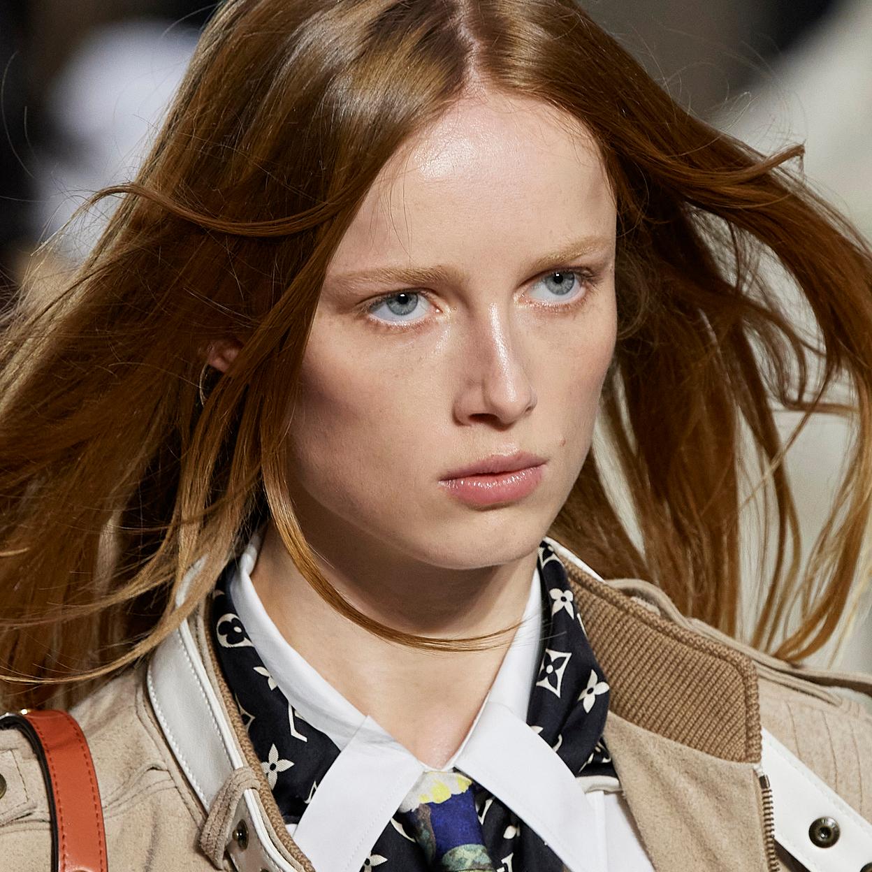 Un corrector es un imprescindible para el maquillaje diario.