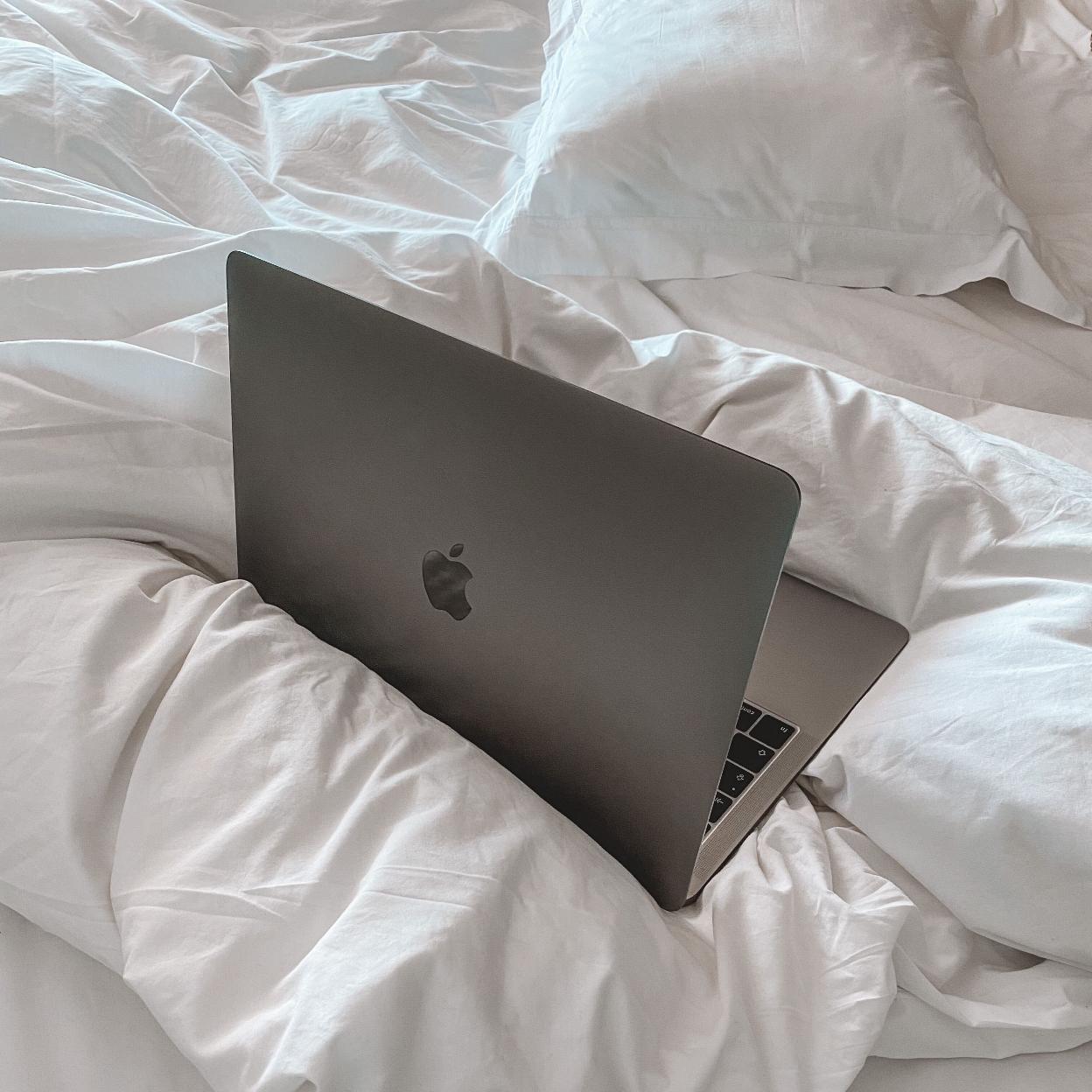 Los portátiles de Amazon con descuento de Black Friday son potentes, ligeros y muy rápidos. 