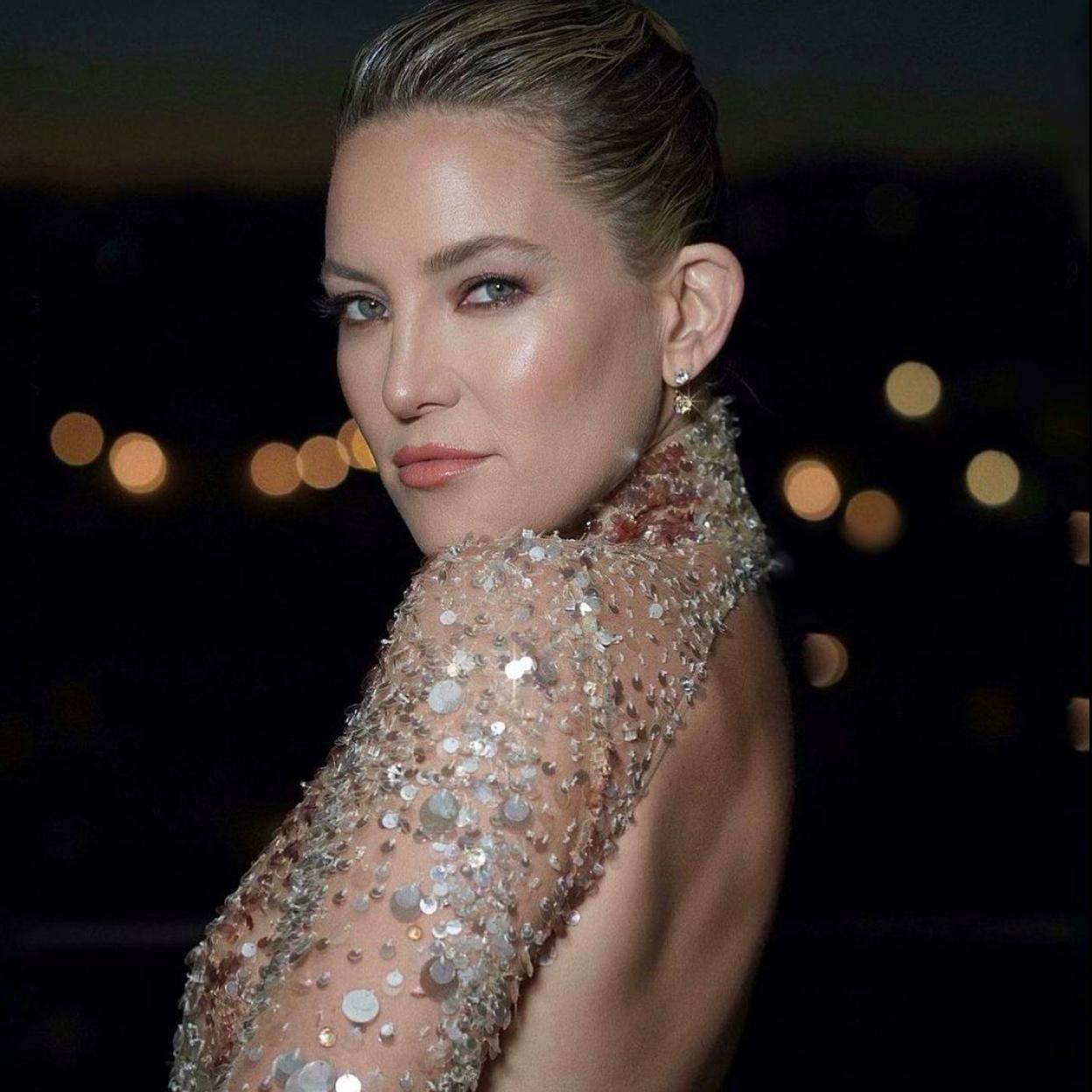 Para tener la piel luminosa y tersa de Kate Hudson necesitas estos sérums